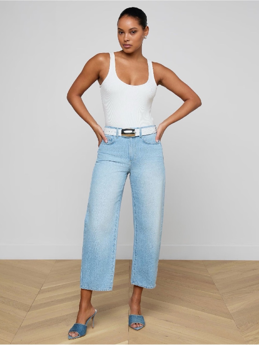 L'AGENCE Mallis Bow-Leg Jean ~ Brea